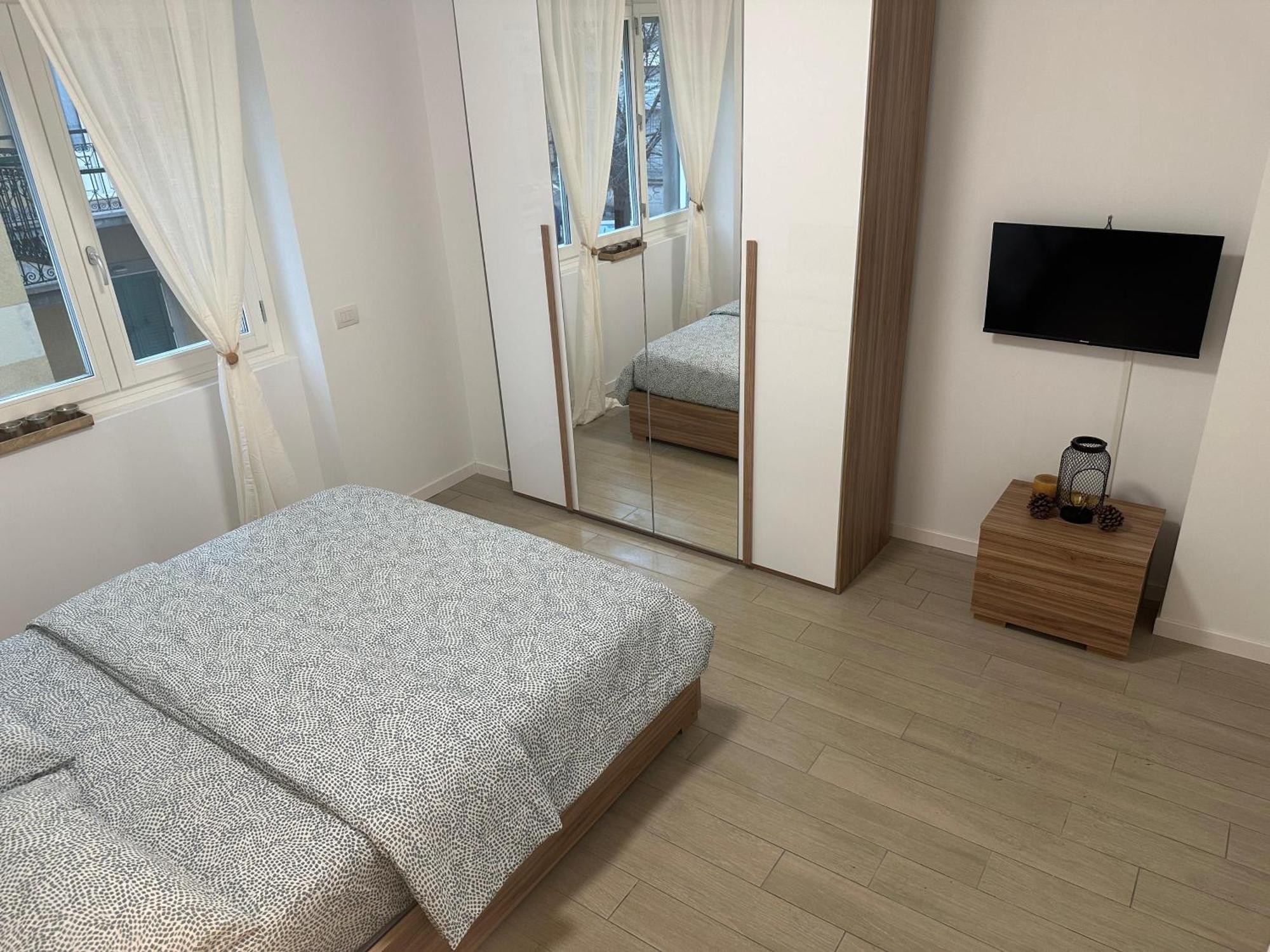 Casa Ideale Tim Appartmanti Moderni Vicina Al Centro Lecco Εξωτερικό φωτογραφία
