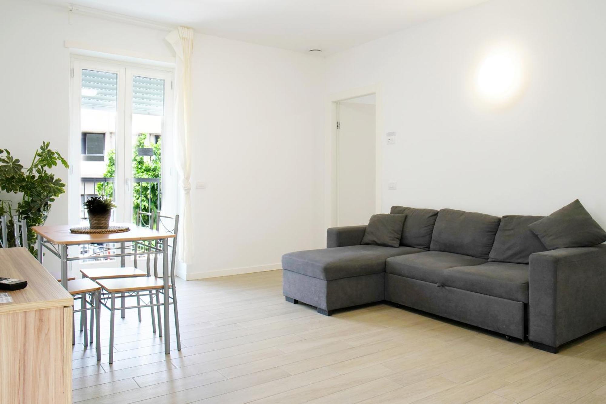 Casa Ideale Tim Appartmanti Moderni Vicina Al Centro Lecco Εξωτερικό φωτογραφία