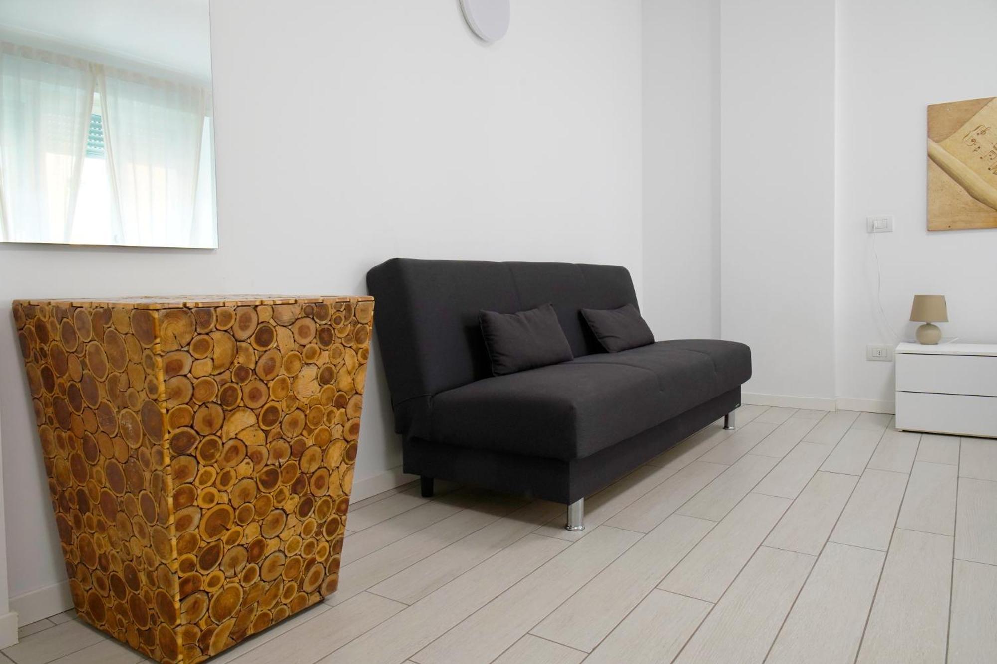 Casa Ideale Tim Appartmanti Moderni Vicina Al Centro Lecco Εξωτερικό φωτογραφία